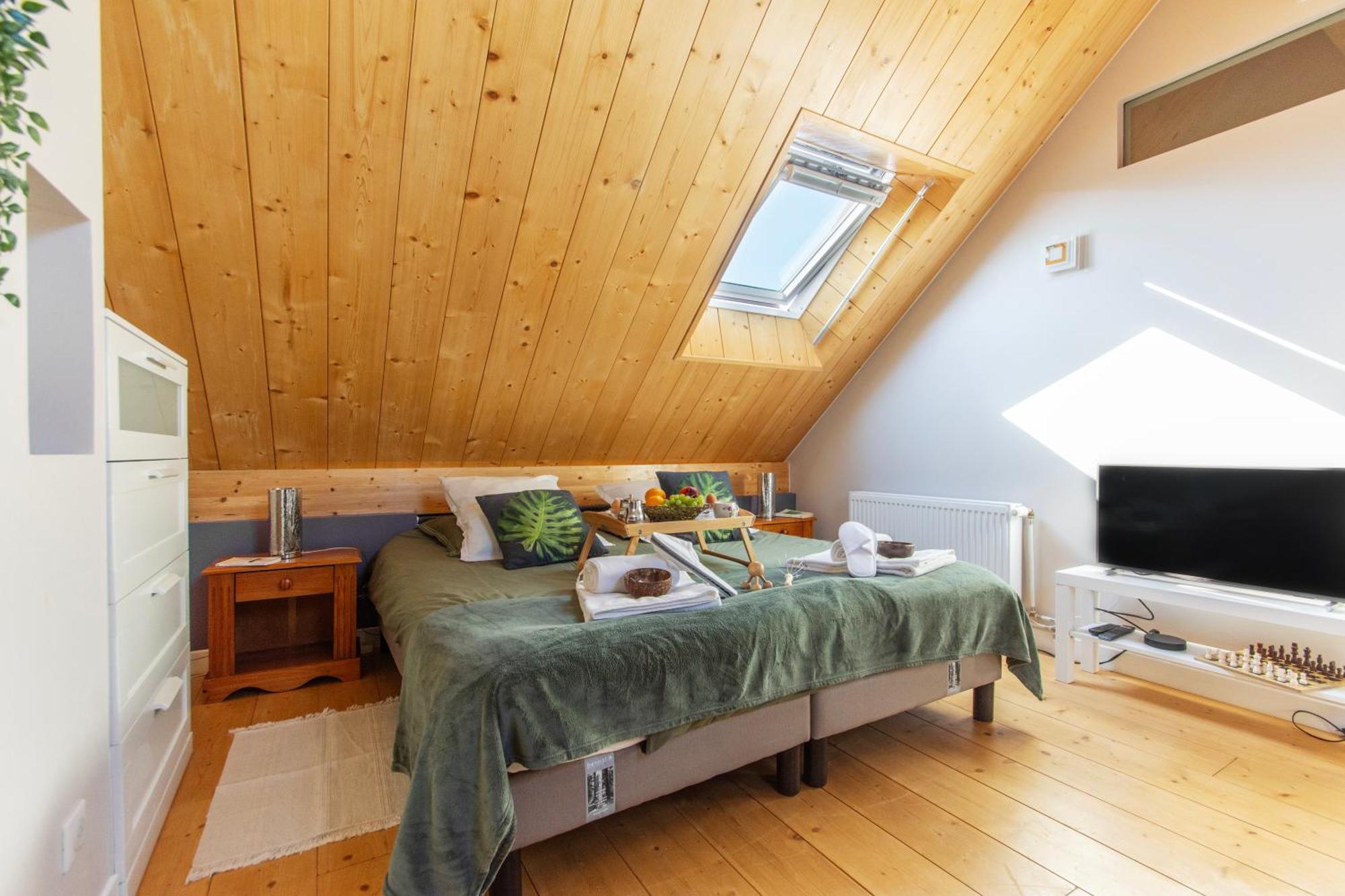 Chalet Like Upstairs Private Suite Étiolles Esterno foto